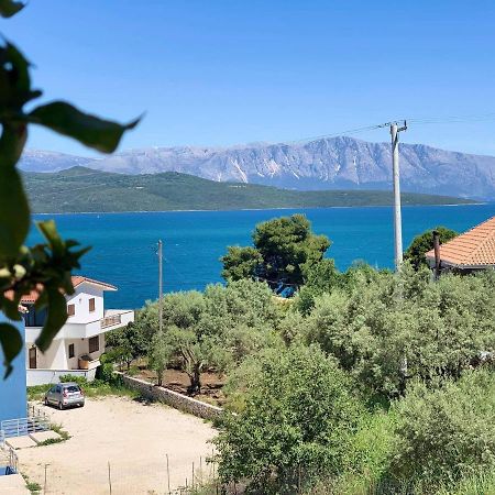 Villa Theosis Nikiana Bagian luar foto